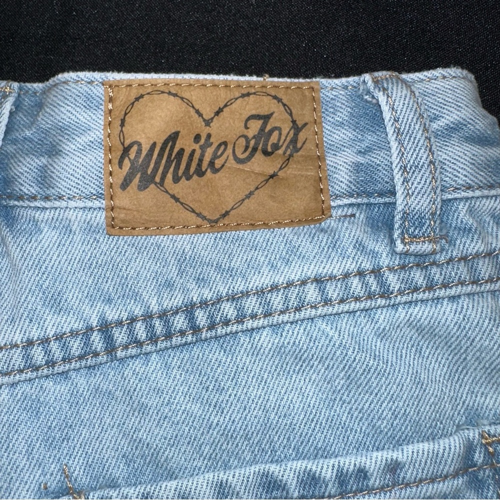 White Fox Light Blue Denim Women's Shorts XXS - Picture 4 of 6